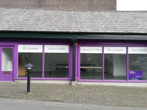 3 East End Stores